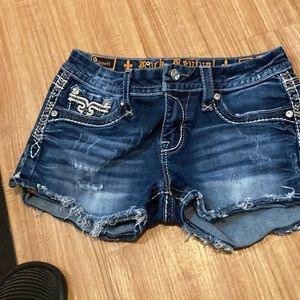 Rock revival shorts size 27